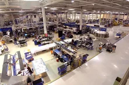 黃志澄 載人龍飛船——創(chuàng)新與風(fēng)險并存的商業(yè)航天里程碑